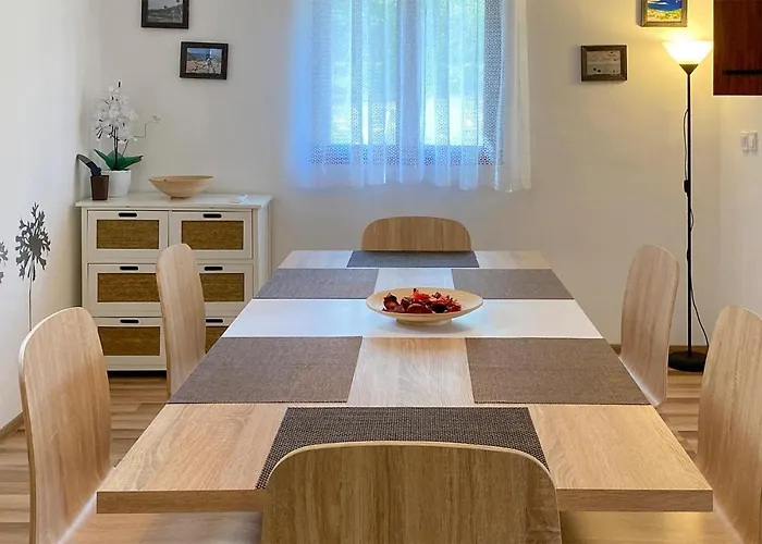 Σπίτι διακοπών Amazing In With Wifi Starigrad (Kvarner)